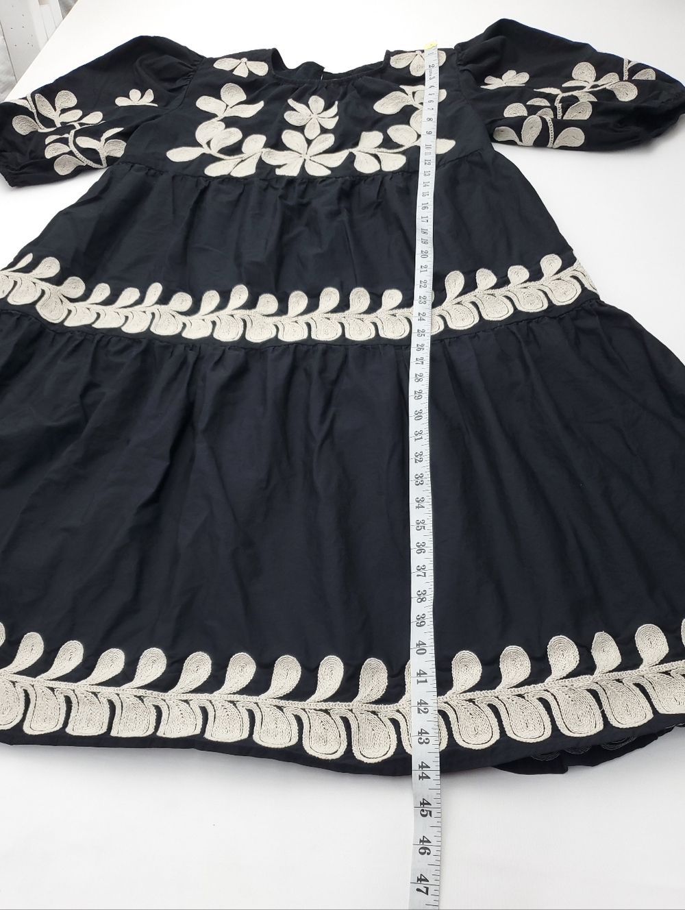 Anthropologie Embroidered Puff-Sleeve Black Midi Dress Boho Relaxed Cotton Sz LP - Picture 4 of 13